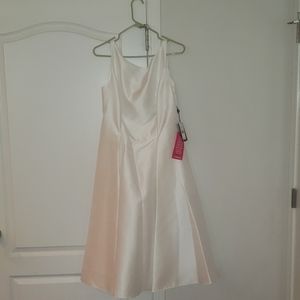 Women's Sleeveless Cocktail Dress Ivory NWOT
